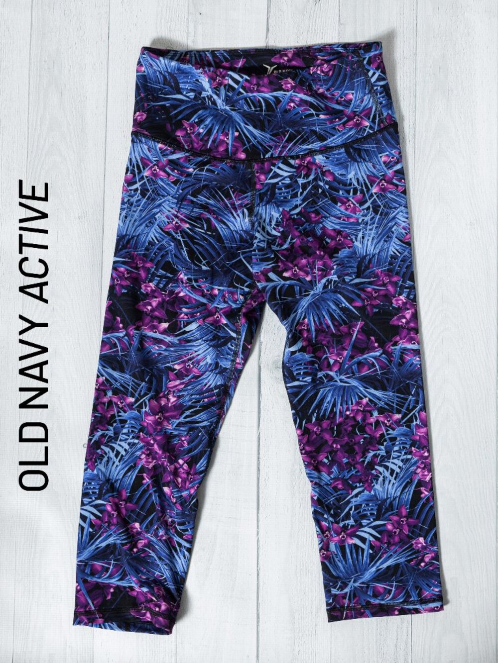 Old Navy Active Sports Go-Dry, Cropped Leggings